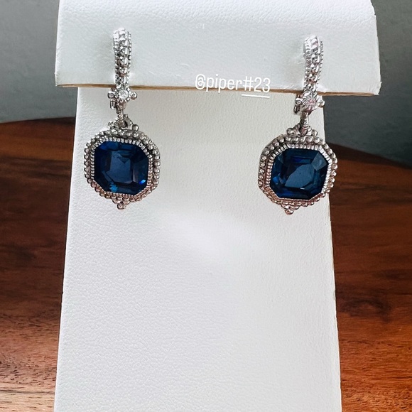 NWOT Judith Ripka JR TWO Estate Syn. Blue Sapphire Drop Earrings - Picture 8 of 13